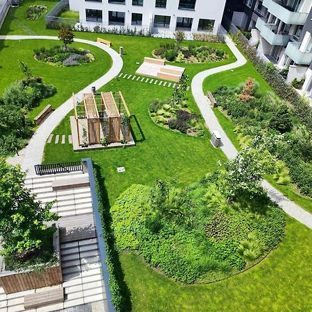 Yarn - Brand New - Free Parking - Balcony With City View - Central Shopping Mall Bratislava Exteriör bild
