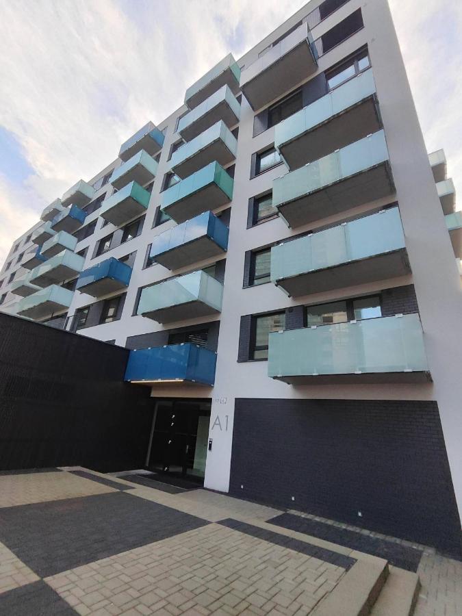 Yarn - Brand New - Free Parking - Balcony With City View - Central Shopping Mall Bratislava Exteriör bild